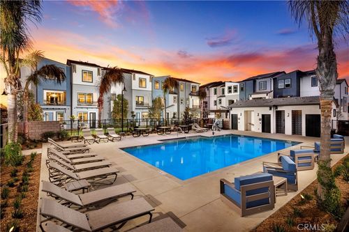 945 N Angeleno Ave, Azusa, CA, 91702-2325 | Card Image