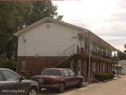 3-4535 Stonestreet Ave, Louisville, KY, 40216-2670 | Card Image