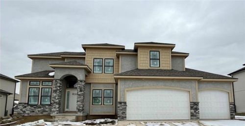 3133 Sw Summit View Trl, Lee's Summit, MO, 64082-4213 | Card Image