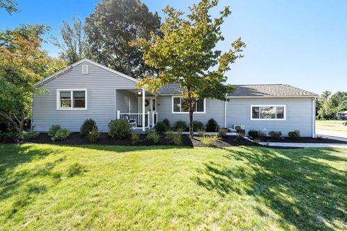 19 Deerfield Cir, Hampden, MA, 01036-9613 | Card Image