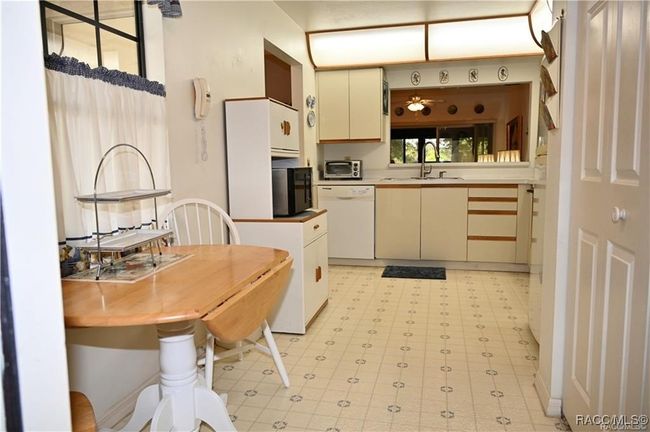 11 S Heron Creek Loop, House other with 2 bedrooms, 2 bathrooms and 1 parking in INVERNESS FL | Image 11