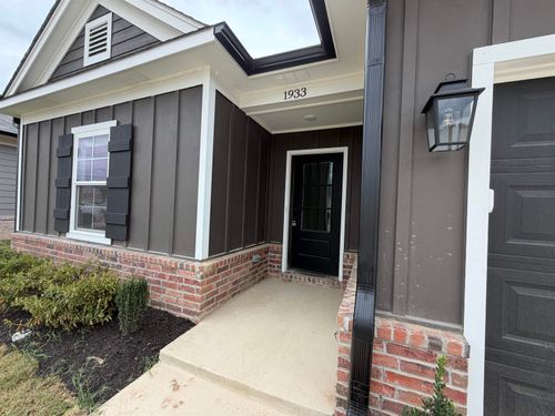 1933 Tallahassee Ln, Cordova, TN, 38016-5132 | Card Image