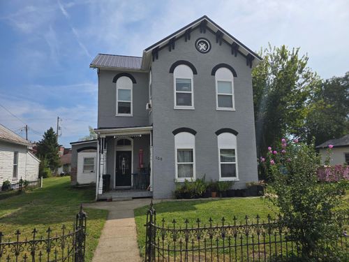 109 S Walnut St, Rising Sun, IN, 47040-1185 | Card Image