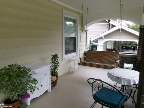 111 W Bluff St, Carroll, IA, 51401-3002 | Card Image