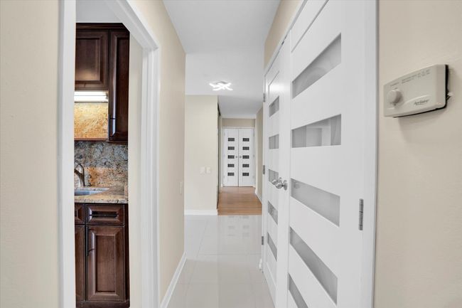 APT-11L - 4170 N Marine Dr, Condo with 2 bedrooms, 2 bathrooms and null parking in Chicago IL | Image 18