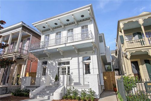 1418 20 Josephine Street, New Orleans, LA, 70130 | Card Image