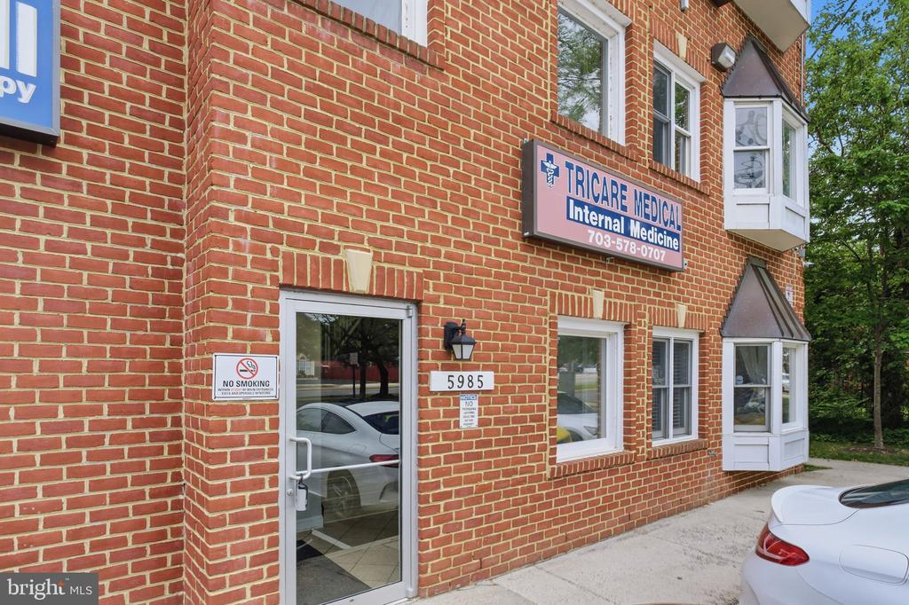 Commercial Sale in FALLS CHURCH 4