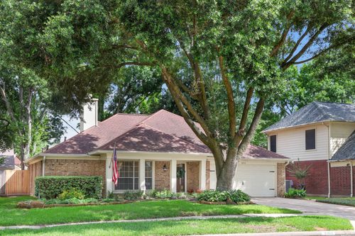 8910 Driftstone Dr, Spring, TX, 77379-6375 | Card Image
