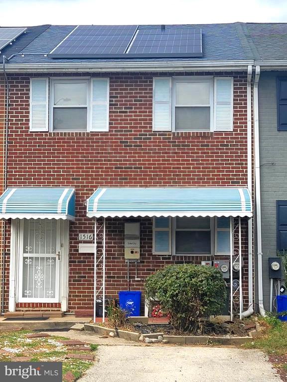 Roosevelt Dr, Sharon Hill, PA 19079