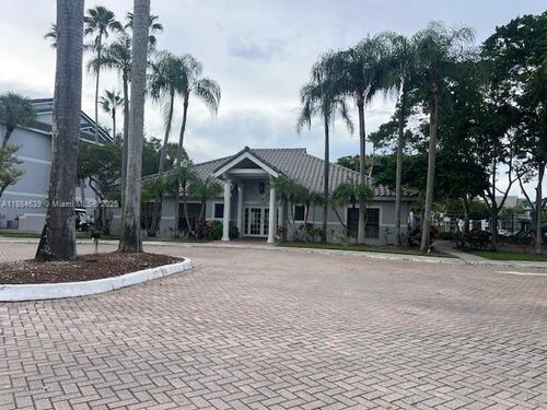 apt-107-11295 W Atlantic Blvd, Coral Springs, FL, 33071-6378 | Card Image