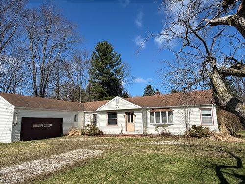 10844 Bell Rd, Newbury, OH, 44065-9132 | Card Image