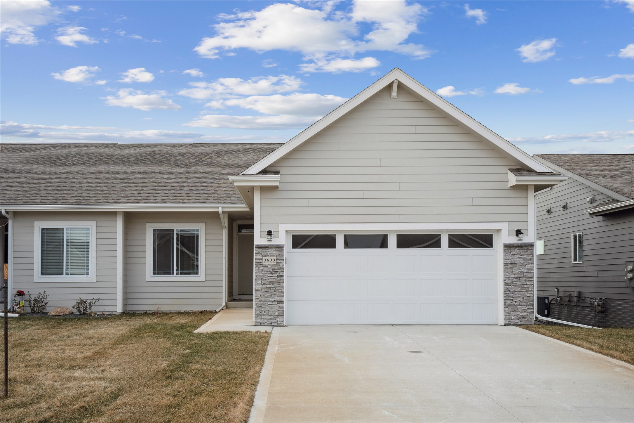 3rd Ave, Altoona, IA 50009