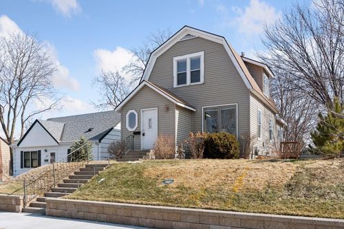 133 10th Ave N, Hopkins, MN, 55343-7367 | Card Image