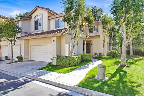 7700 E Viewrim Dr, Anaheim, CA, 92808-2142 | Card Image