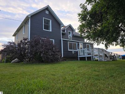 3281 N Ransom Road, House other with 4 bedrooms, 2 bathrooms and null parking in Breckenridge MI | Image 1