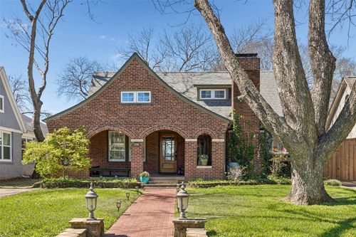 1011 N Clinton Ave, Dallas, TX, 75208-3612 | Card Image