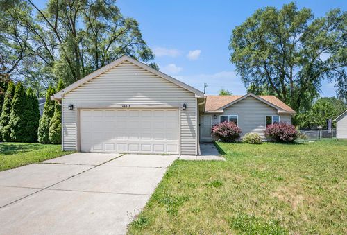 46317 Dequindre Rd, Rochester Hills, MI, 48307-4877 | Card Image