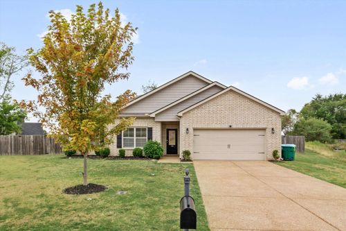 110 Lilly Cv, Oakland, TN, 38060-1022 | Card Image