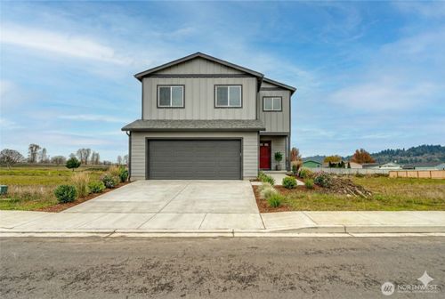 2015 Henderson Way, Longview, WA, 98632-2982 | Card Image