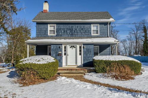 884 Old Bridge Tpke, East Brunswick, NJ, 08816-3866 | Card Image