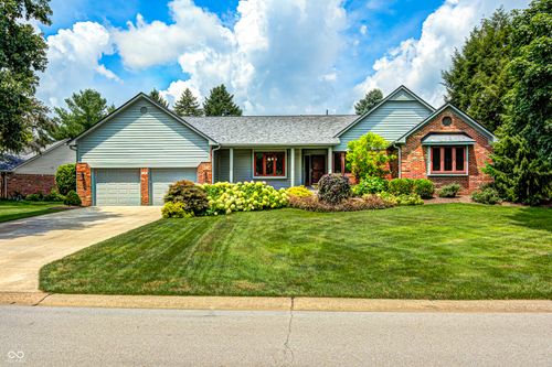 298 Lake Dr, Greenwood, IN, 46142-9184 | Card Image