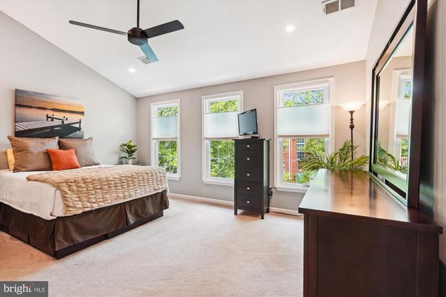 623-B - 623 Main St, Townhouse with 3 bedrooms, 3 bathrooms and null parking in GAITHERSBURG MD | Image 19