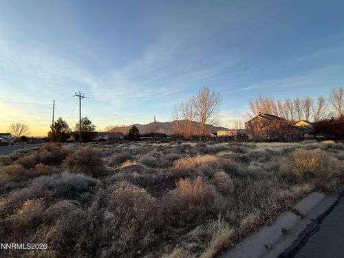 3304 Stuart St, Winnemucca, NV, 89445-4159 | Card Image