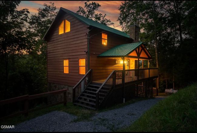 2321 High Top Loop, House other with 3 bedrooms, 3 bathrooms and null parking in Sevierville TN | Image 7