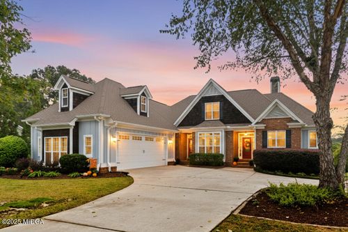 676 Lake Park North Dr, Griffin, GA, 30224-8539 | Card Image