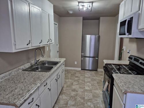 1111 1st Ave N, Bessemer, AL, 35020-5502 | Card Image