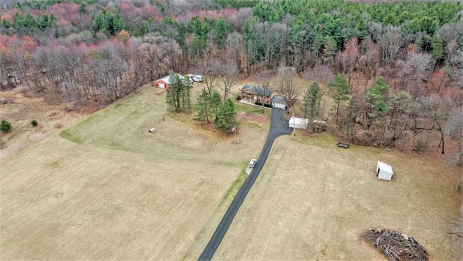 2725 W B Ave, House other with 4 bedrooms, 3 bathrooms and null parking in Plainwell MI | Image 14