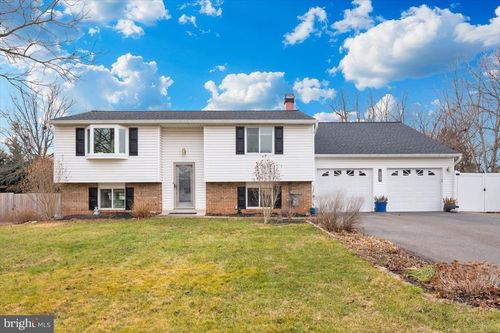 19312 Hempstone Ave, POOLESVILLE, MD, 20837-2133 | Card Image