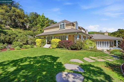 45 Merrill Cir N, Moraga, CA, 94556-2838 | Card Image