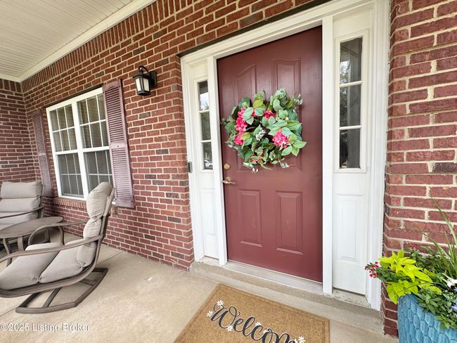 Front porch | Image 8