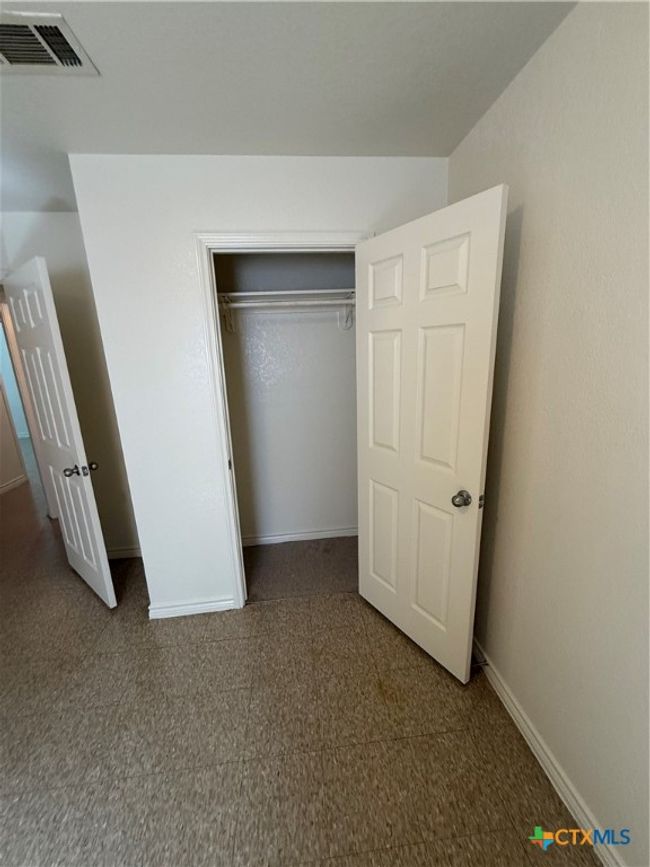 705 N 2 Nd St, House other with 3 bedrooms, 2 bathrooms and null parking in Temple TX | Image 17