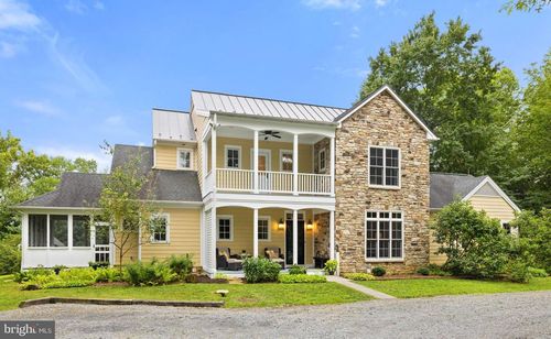 6282 Covington Ln, MIDDLEBURG, VA, 20117-5217 | Card Image