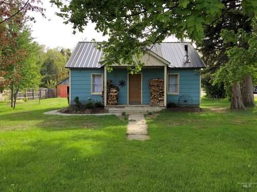 301 S 4th Ave, Hailey, ID, 83333-5176 | Card Image