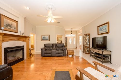 299 White Oak Dr, Killeen, TX, 76549-3380 | Card Image