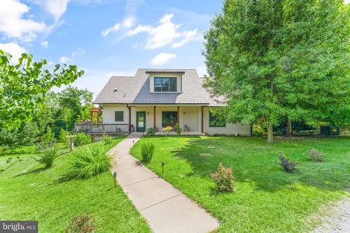 40989 Redwing Song Ln, LOVETTSVILLE, VA, 20180-2271 | Card Image