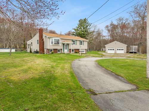 2440 County St, Dighton, MA, 02715-1604 | Card Image