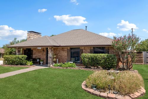 3011 Tina St, Sachse, TX, 75048-3107 | Card Image