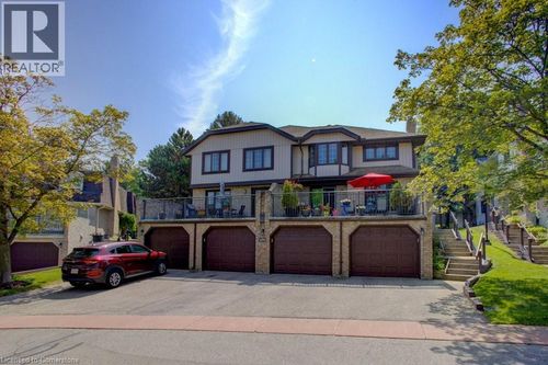 3-479 Beechwood Dr, Waterloo, ON, N2T1H8 | Card Image
