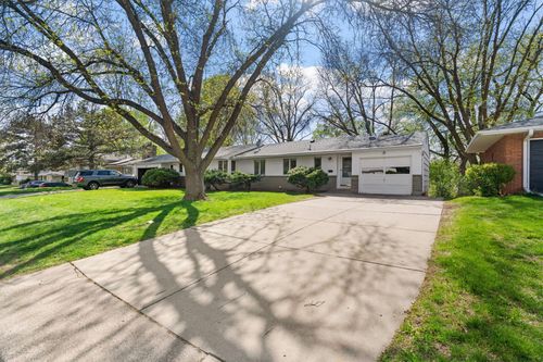5210-5208-5210 Grandview Ln, Edina, MN, 55436-2114 | Card Image