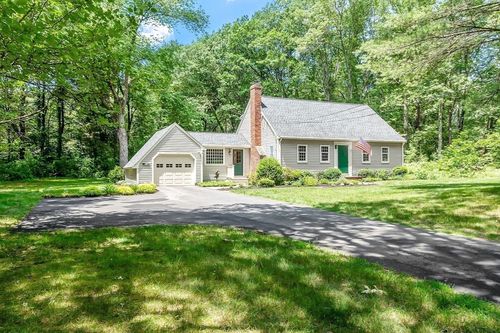 26 Acton Rd, Westford, MA, 01886-4412 | Card Image