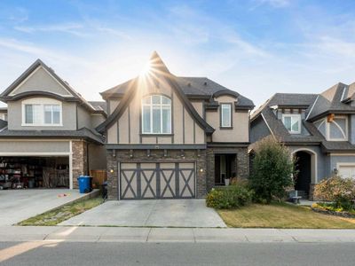 76 Mahogany Manor Se, House other with 6 bedrooms, 3 bathrooms and 4 parking in Calgary AB | Image 2