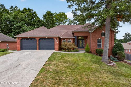 2254 Argonne Dr, Maryville, TN, 37804-6219 | Card Image