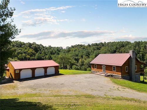 10152 Nc Highway 18 N, Ennice, NC, 28623 | Card Image