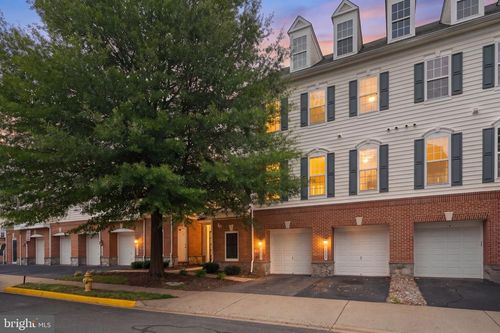 14586 Kylewood Way, GAINESVILLE, VA, 20155-6233 | Card Image