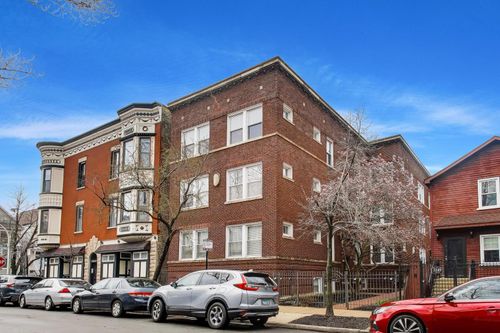 2e-3351 N Clifton Ave, Chicago, IL, 60657-2231 | Card Image