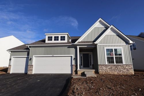 282 Olympic Loop, Commercial Point, OH, 43116-3523 | Card Image